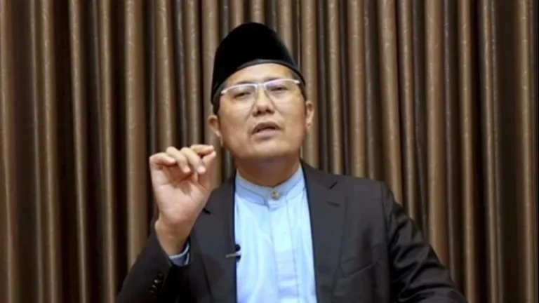 cholil-nafis_1675429761