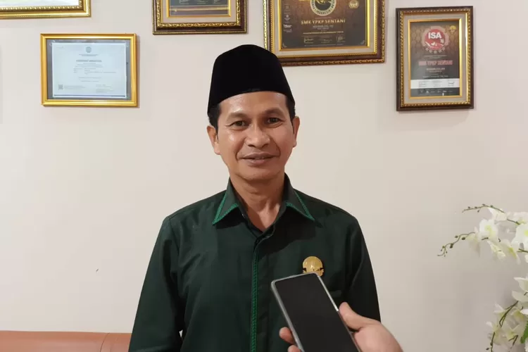 Tokoh Muslim Papua Dr. H. Toni Wanggai