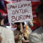 ilustrasi-upah-layak-kompas-619a7a64c26b7774816604b3