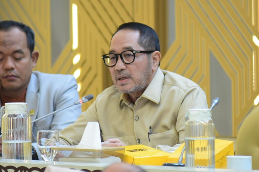 Anggota_Komisi_IV_DPR_RI__Firman_Soebagyo__Foto__Oji_vel20251015115314